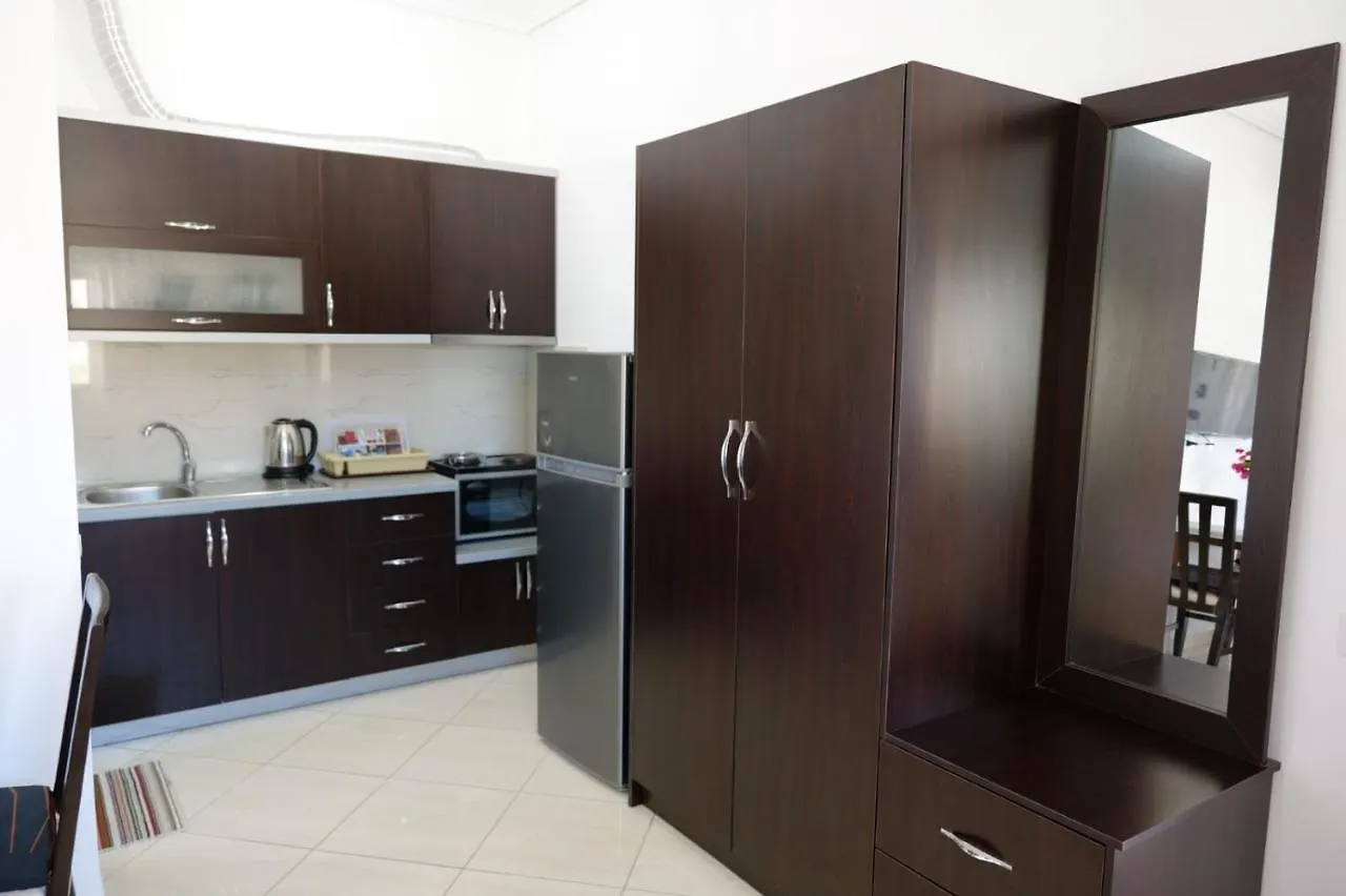 Vila Ervin Second Floor Ksamil